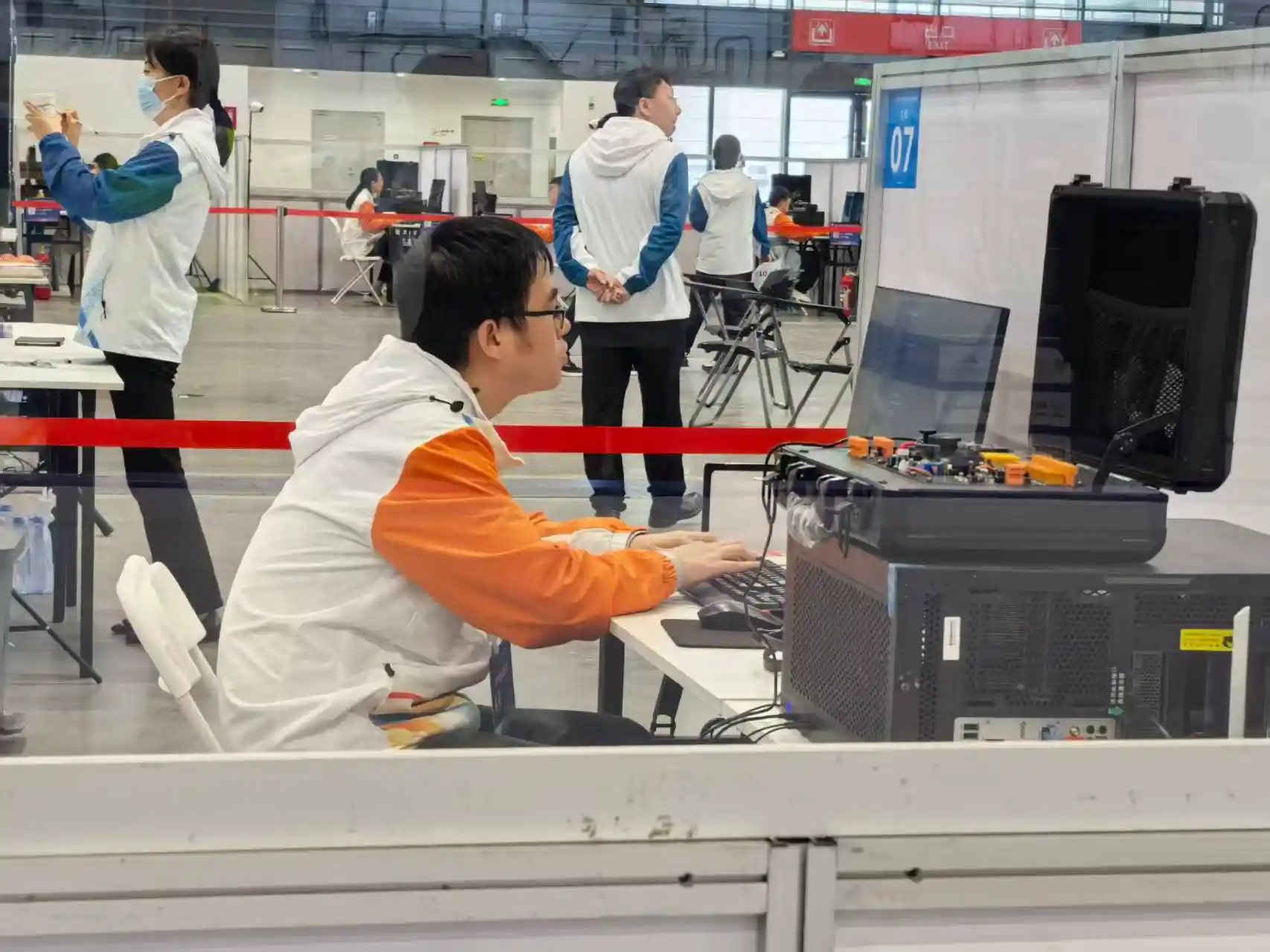 amjs澳金沙门线路(中国)有限公司首页